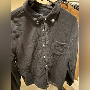 Banana Republic Men’s Black Button Down